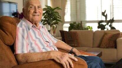 אבנר הרוסי. | אריק סולטן אבנר הרוסי. | אריק סולטן