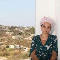 יעל שבח. | מרים צחי