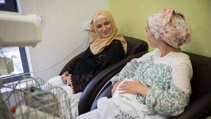 לבנת בכר־גרין וזיינאב טאקאש. למצולמות אין קשר לכתבה. | הדס פרוש, פלאש 90