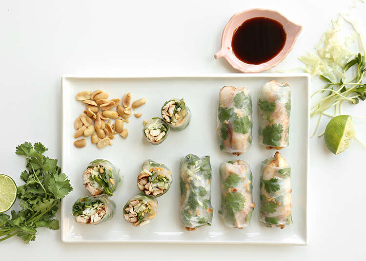 ספרינג רולס עם  חזה עוף וכוסברה. | אפרת ליכטנשטט