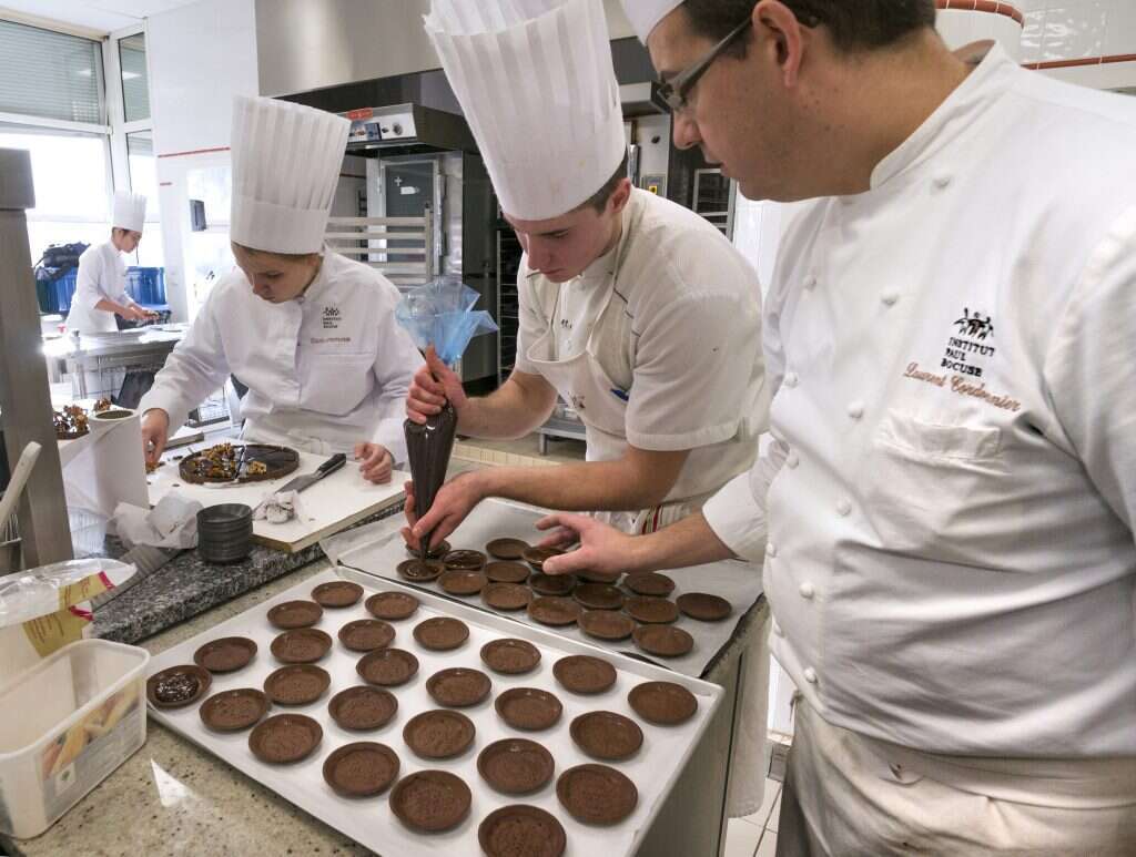 בית ספר לקולינריה בצרפת. | רויטרס בית ספר לקולינריה בצרפת. | רויטרס