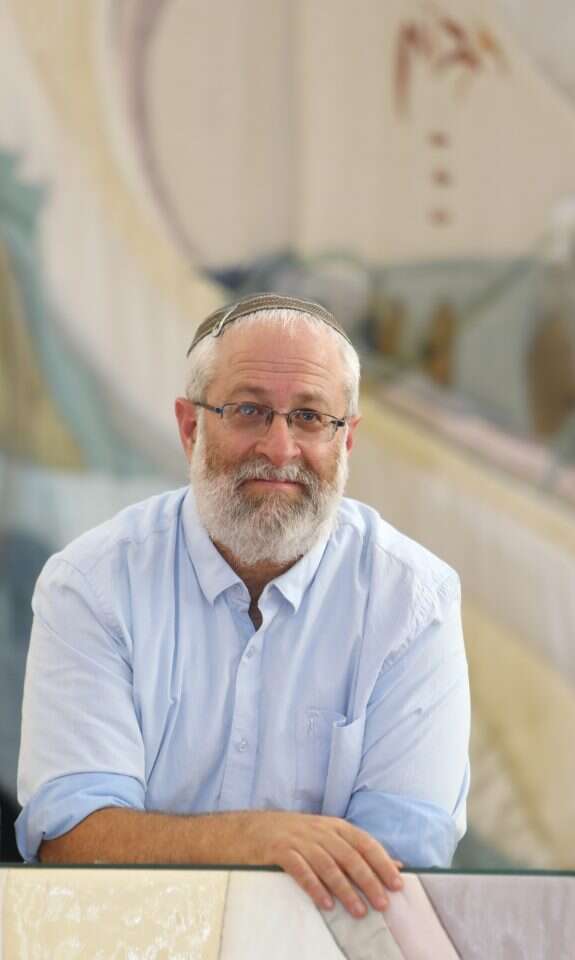 הרב ד"ר שוקי רייס. | מרים צחי