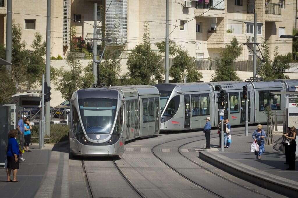 הרכבת הקלה. | פלאש 90