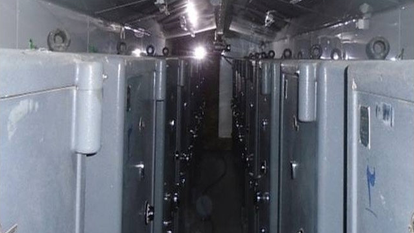 הכספות שבהם הוסתרו המסמכים האיראניים. | לע''מ