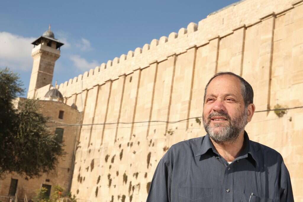 נעם ארנון, דובר היישוב היהודי בחברון. | מרים צחי