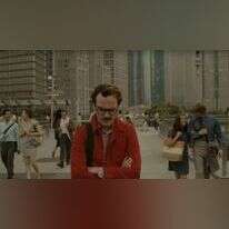 חואקין פיניקס מתוך הסרט "היא",2013. | מסך