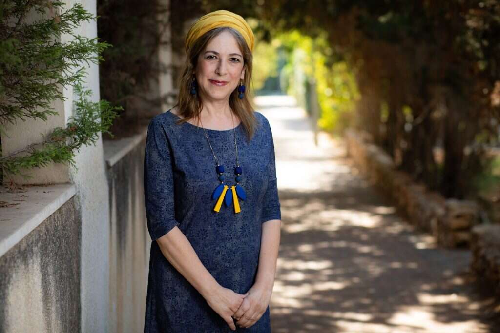 אתי אלבוים. | אריק סולטן