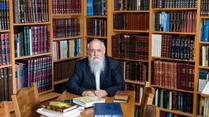 הרב יגאל קמינצקי. | אבישג שאר-ישוב