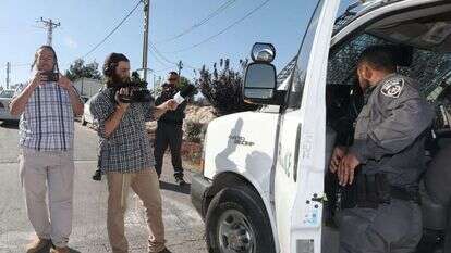 אלחנן גרונר ויהודה פרל. | מרים צחי אלחנן גרונר ויהודה פרל. | מרים צחי