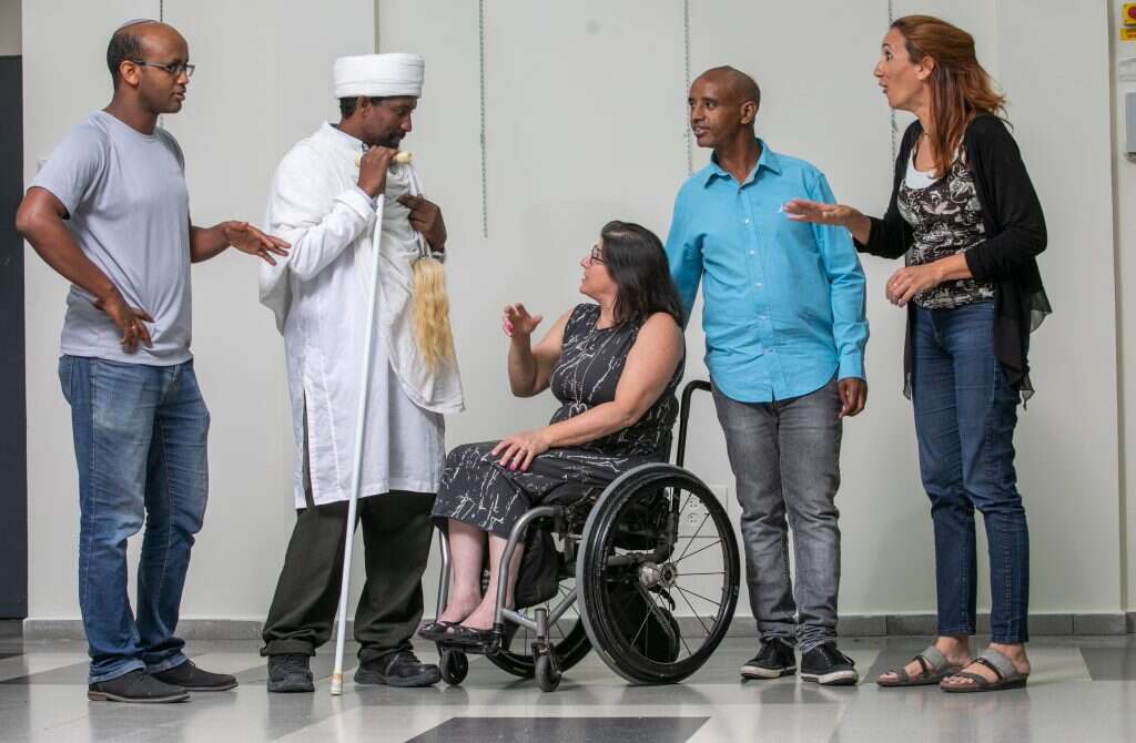 מימין לשמאל: לילך צור, בני גושן, מרב שבירו, קס מולא ודוד אבטה. | יוסי אלוני