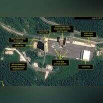 22 ביולי - התקדמות בפירוק מבנה הרכבת. | Airbus Defense and Space/38 North