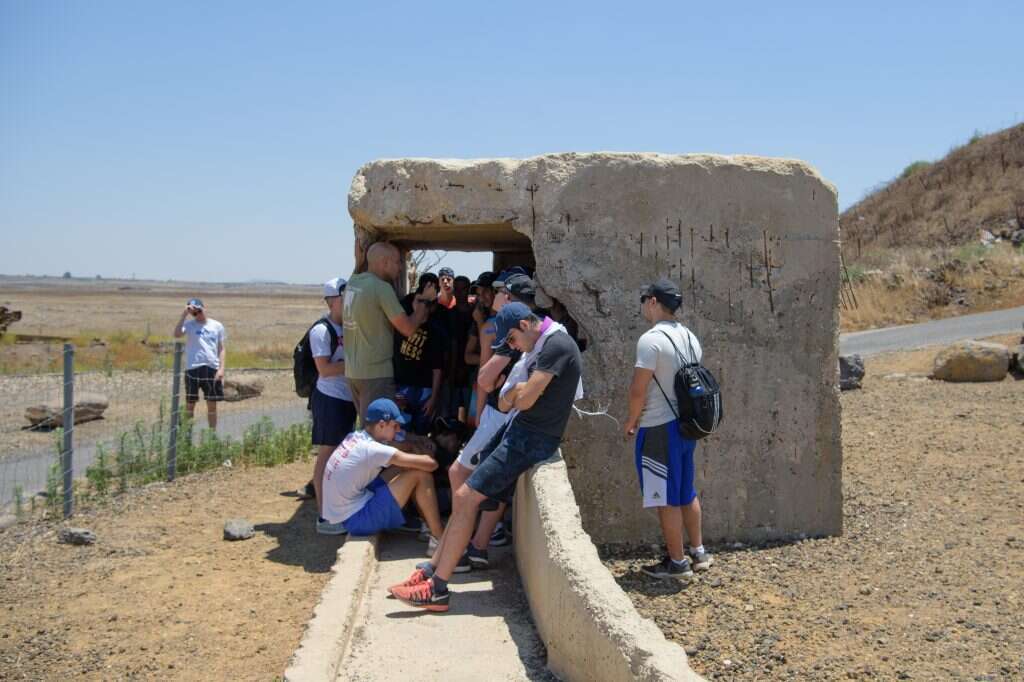 חדר בריחה תל סאקי. | גיל אליהו, ג'יני