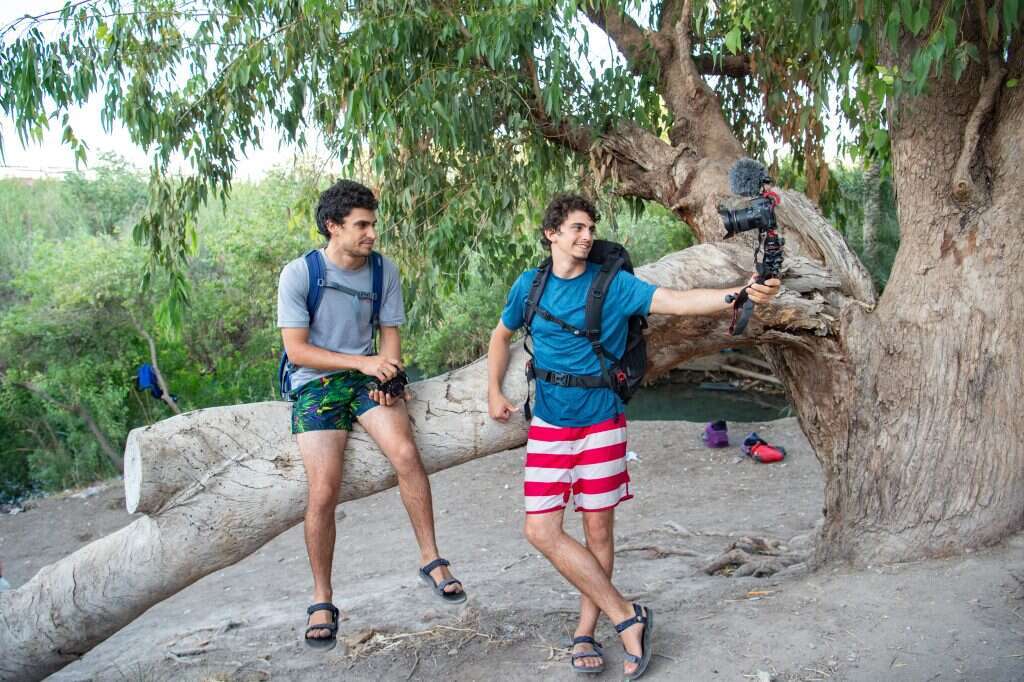 האחים פרל. | גיל אליהו, ג'יני