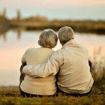 זוג מבוגרים | שאטרסטוק