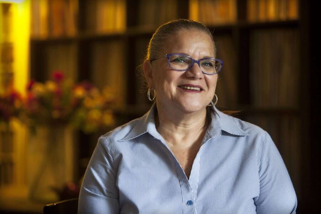 מיכל דליות. | אלי דסה