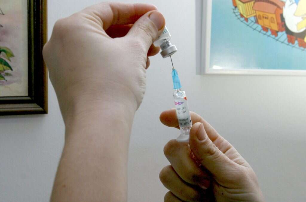 טיפת חלב באחת מקופות החולים. | מרים צחי טיפת חלב באחת מקופות החולים. | מרים צחי