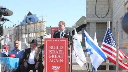 מייק האקבי ביהודה ושומרון. | מרים צחי