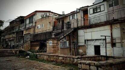 בתי וורשה בירושלים. | מושקי בריטה