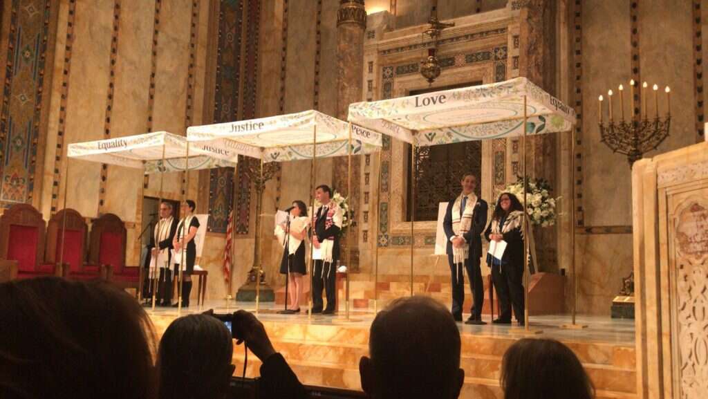 טקס חתונות בבית הכנסת הרפורמי Congregatiom Emanu-El בניו יורק | באדיבות התנועה הרפורמית בישראל