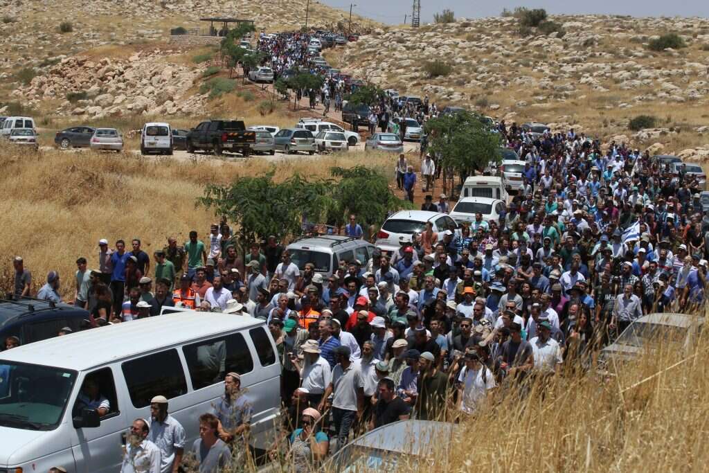 הלווייתו של מלאכי רוזנפלד ז"ל. | מרים צחי