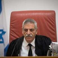 השופט בדימוס אורי שהם. | יונתן זינדל, פלאש 90