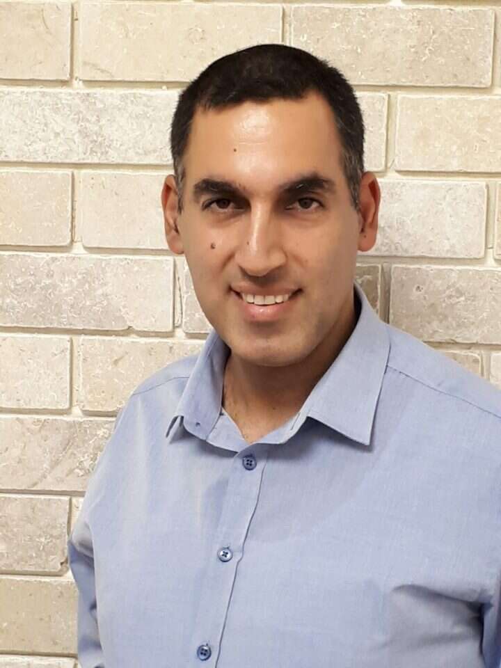 ד"ר יוסי מנשרוף. | מלי מנשרוף