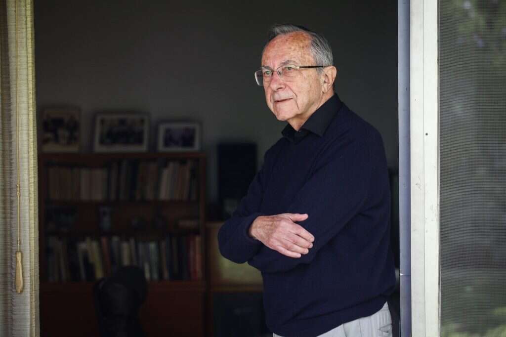 משה ארנס. | אבישג שאר-ישוב