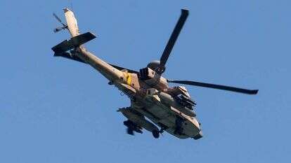 מסוק אפאצ'י. | אנצ'ו גוש-ג'יני