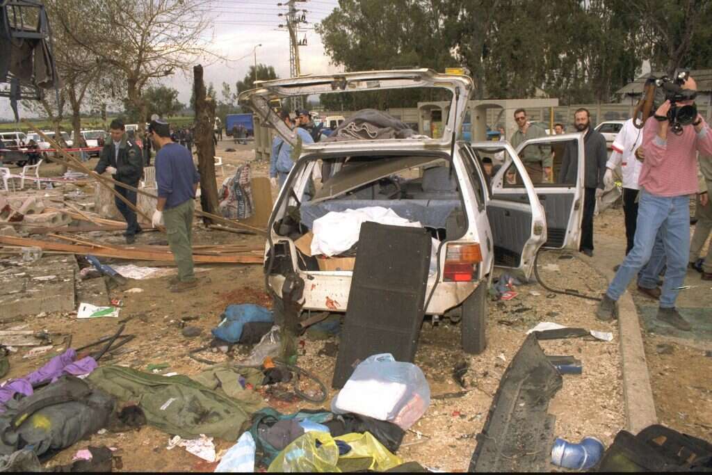 פיגוע ההתאבדות בצומת בית ליד. ב | זירת הפיגוע, 22.01.1995.