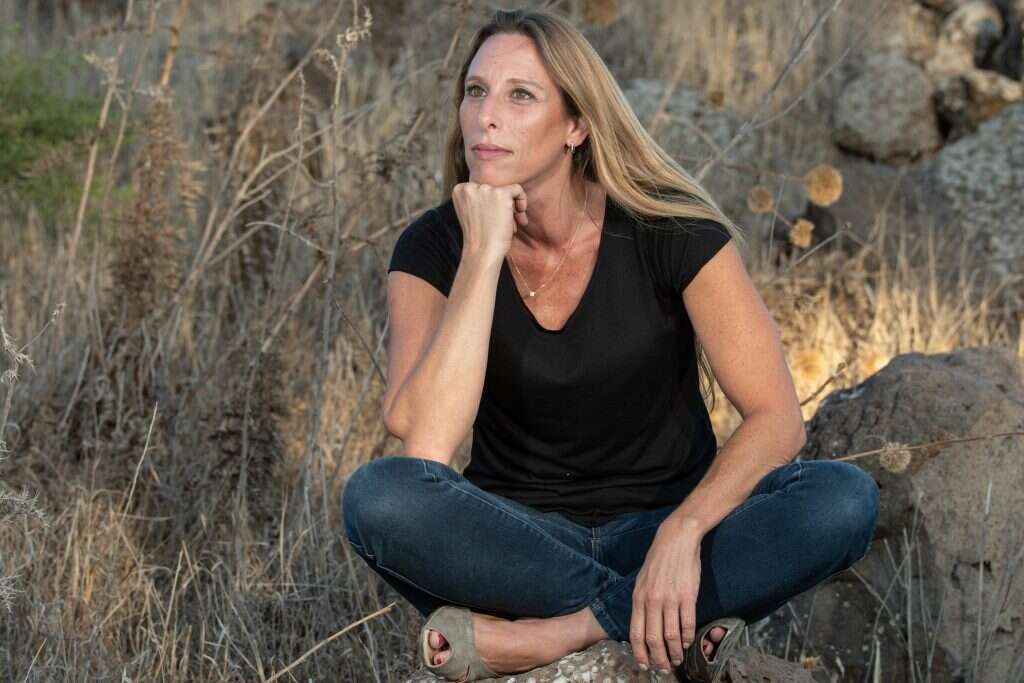 דליה עמוס. | אייל מרגולין, ג'יני