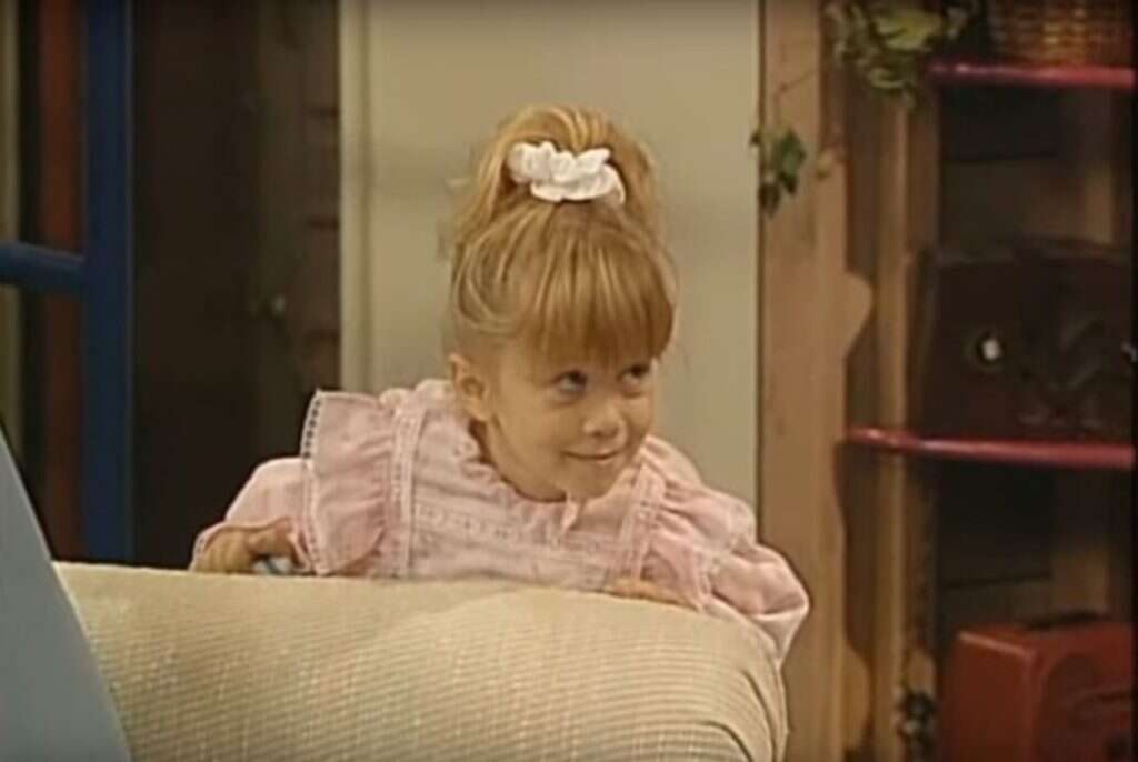 צער גידול בנות. | מסך