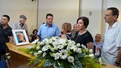 ארונו של אבנרי מוצב השבוע בבית סוקולוב בתל־אביב. | פלאש 90