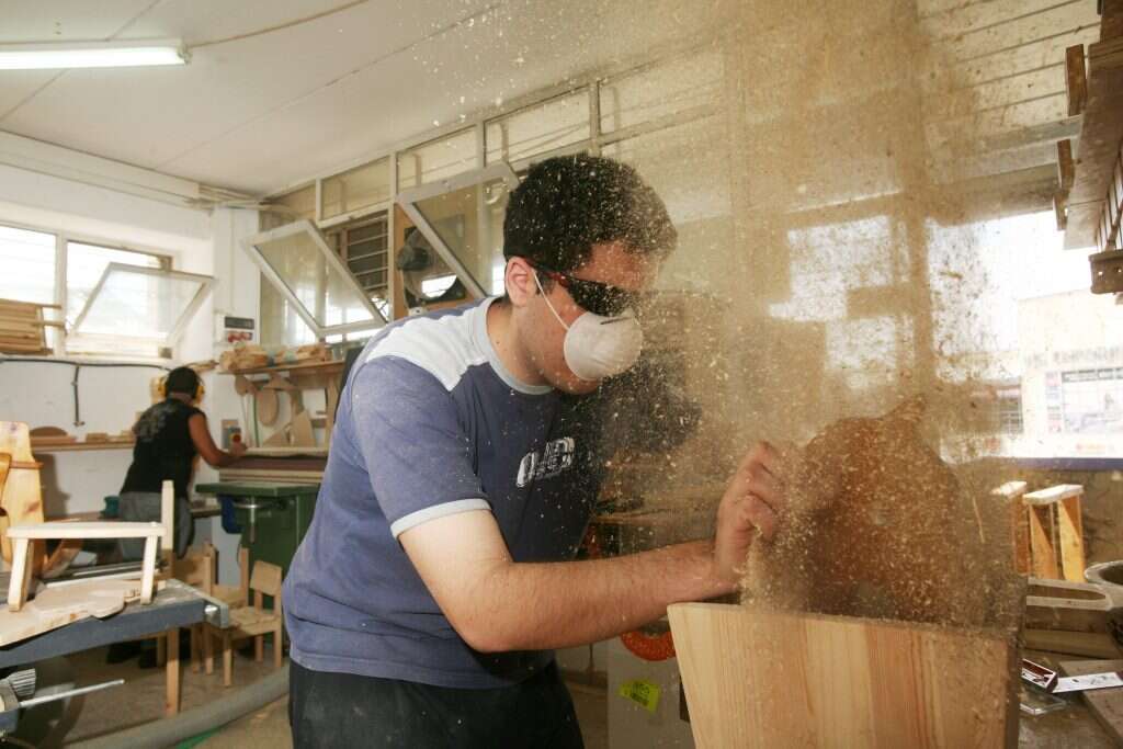 מפעל תעסוקה לבעלי צרכים מיוחדים. | מרים צחי