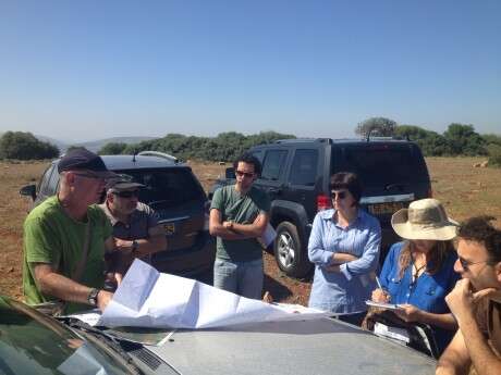 ועדת התכנון בשטח שיבולת. | באדיבות אגודת מתיישבי שיבולת