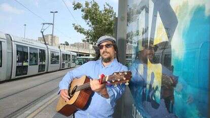 מיילך קאהן. | מרים צחי