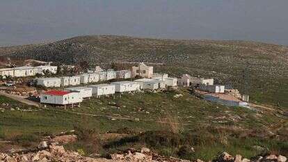 מצפה כרמים. | מרים צחי