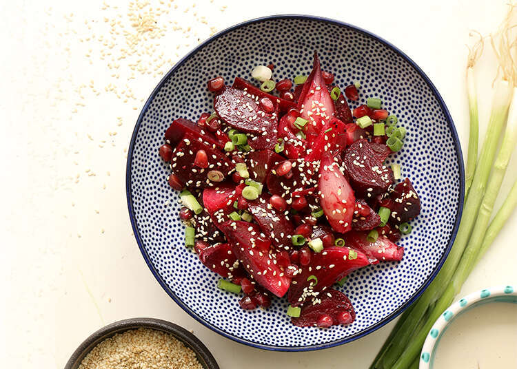 סלט סלק שומשומין ורימונין. | אפרת ליכטנשטט סלט סלק שומשומין ורימונין. | אפרת ליכטנשטט