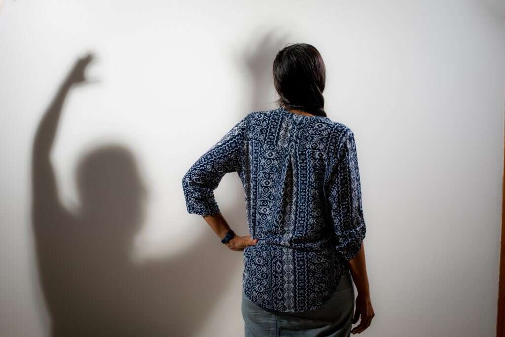 מסורבת גט. | אריק סולטן