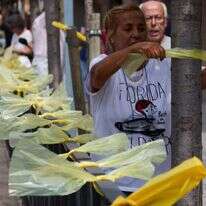 הסרטים הצהובים. | EPA