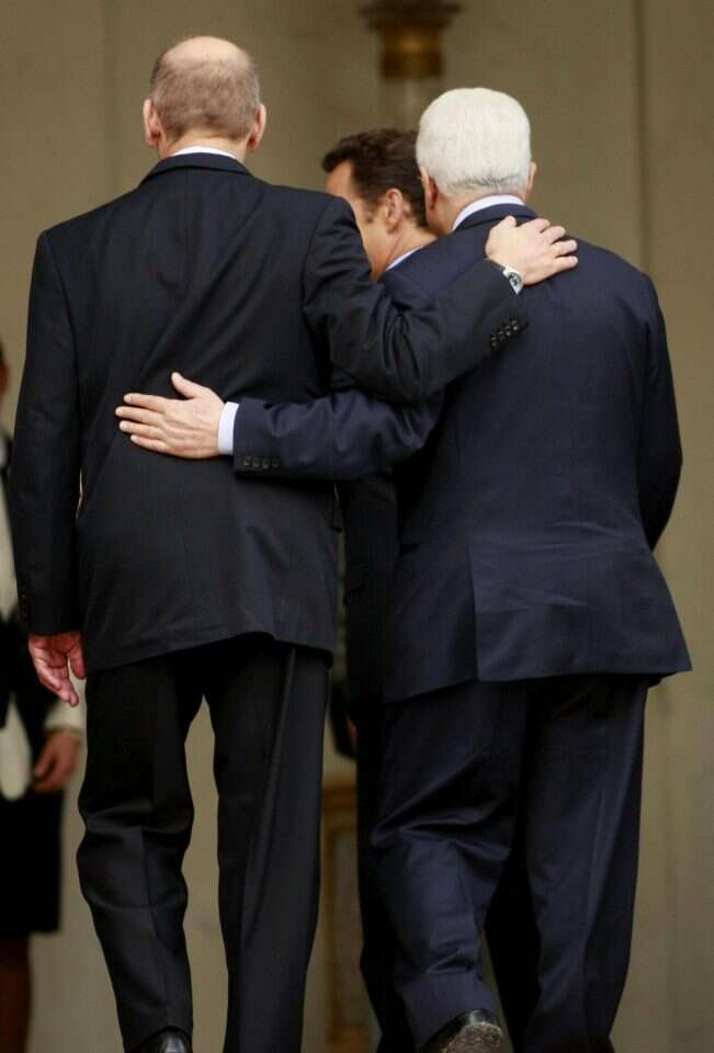 אהוד אולמרט ואבו מאזן. | AP אהוד אולמרט ואבו מאזן. | AP