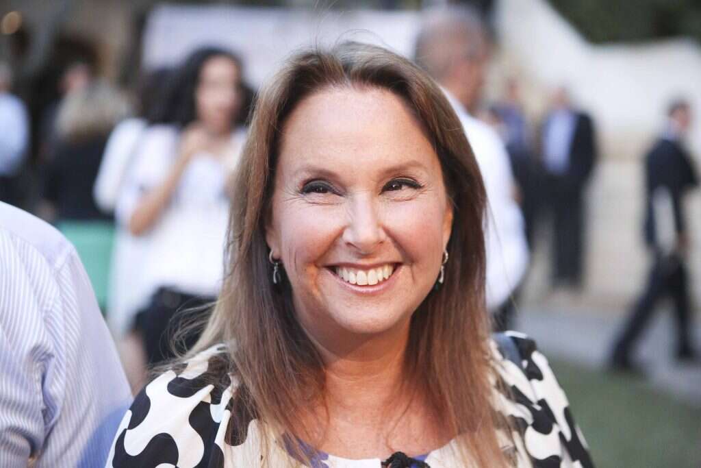 שרי אריסון. | יהושע יוסף