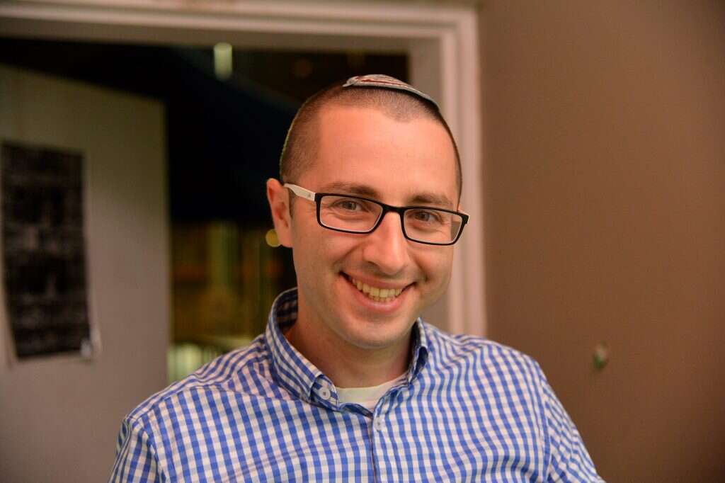 יונתן דובוב. | יוסי זליגר