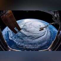 הוריקן פלורנס כפי שהוא נראה מהחלל. | EPA