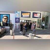 ארי פולד ז"ל וזירת הפיגוע שבו נרצח בצומת הגוש. | עמיחי גבאי/TPS