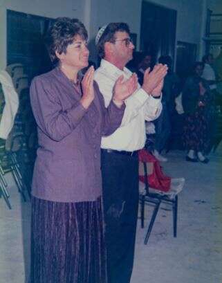 הראל ורעייתו הראשונה שרה ז"ל. | אוסף פרטי