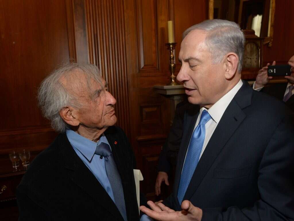 אלי ויזל ובנימין נתניהו. | עמוס בן גרשום, לע''מ