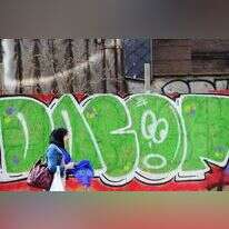 אישה מוסלמית עוטה חיג'אב בבריסל. | AFP