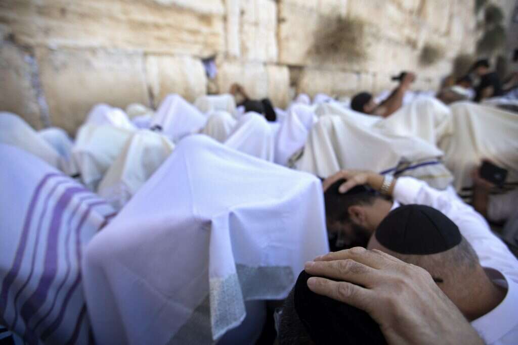 הושענות וברכת כוהנים בכותל המערבי. חג סוכות תשע''ט. | EPA