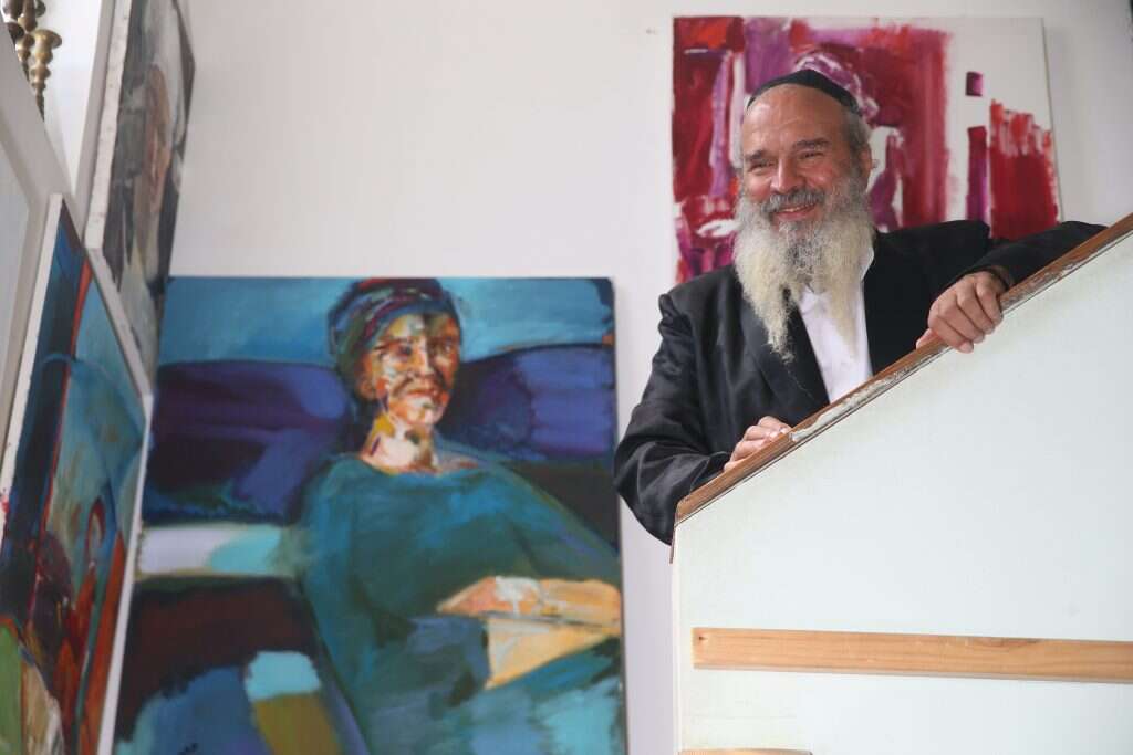 הרב תדהר אילון אזולאי. | מרים צחי