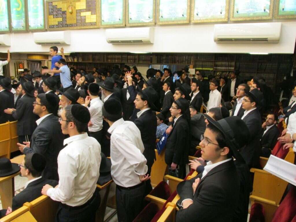 בחורי ישיבה (אילוסטרציה). | יהודה עוז - סוכנות הידיעות "חדשות 24"